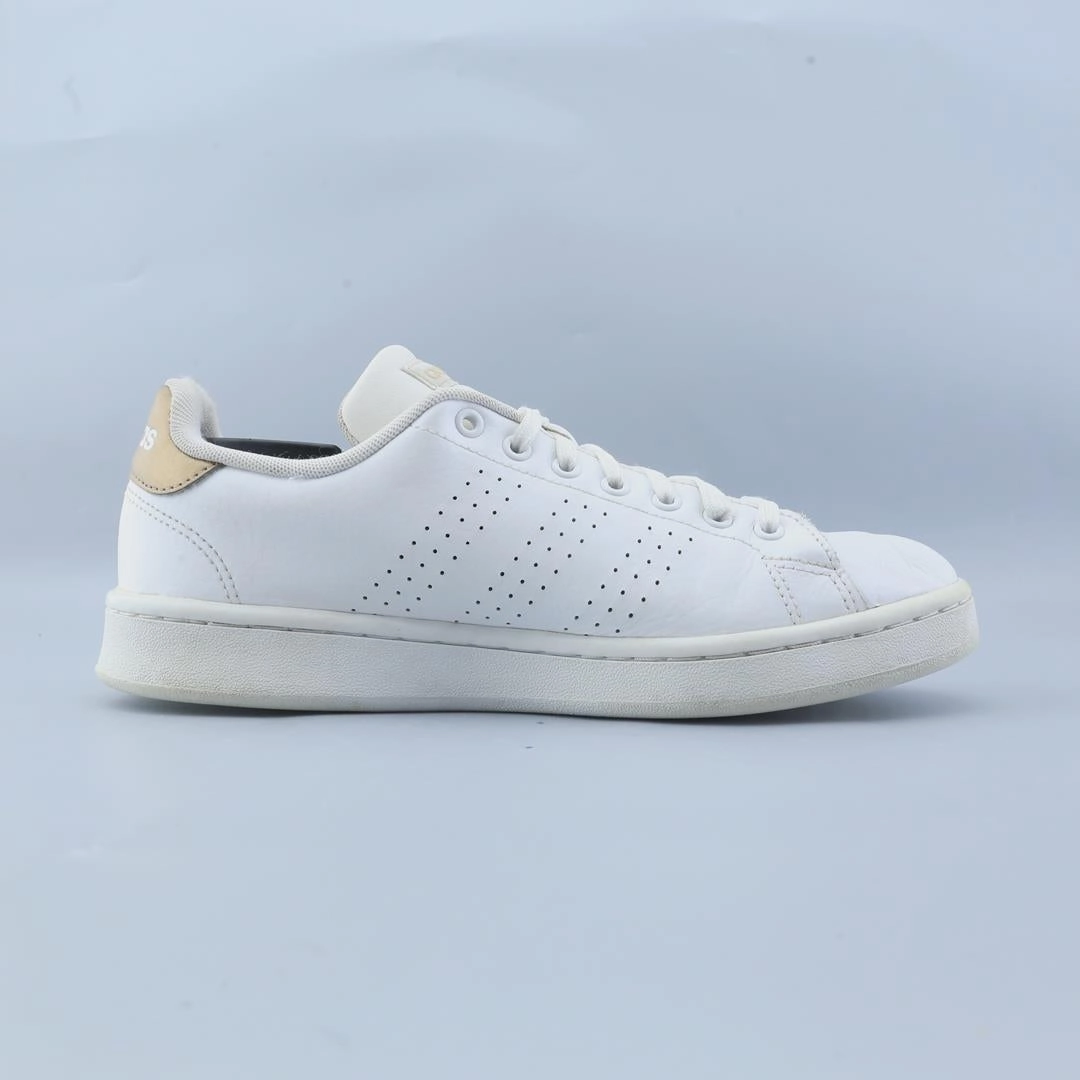 ADIDAS ADVANTAGE Adidas Lightweight Running Shoes for Men