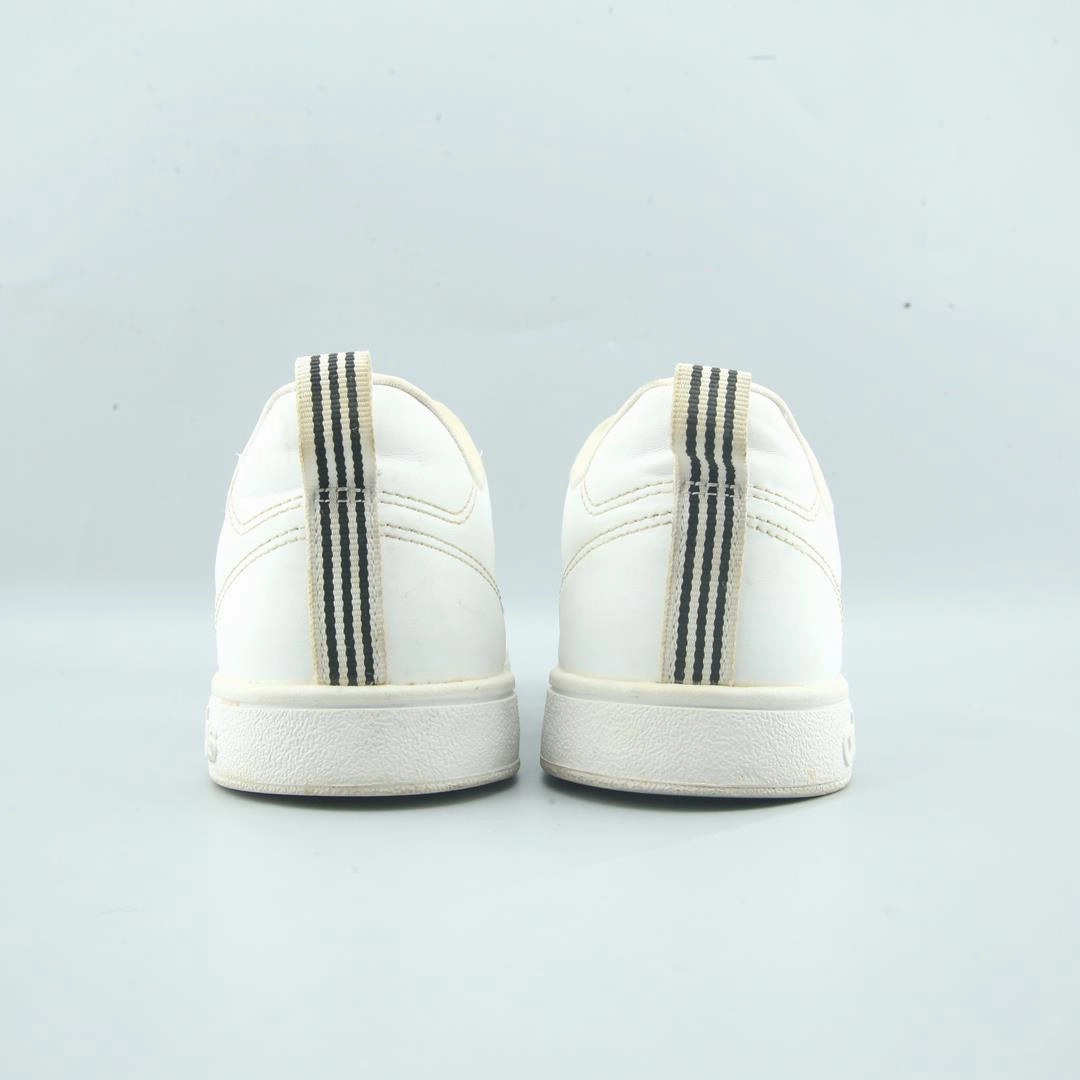 ADIDAS ADVANTAGE Adidas Lightweight Running Shoes for Men
