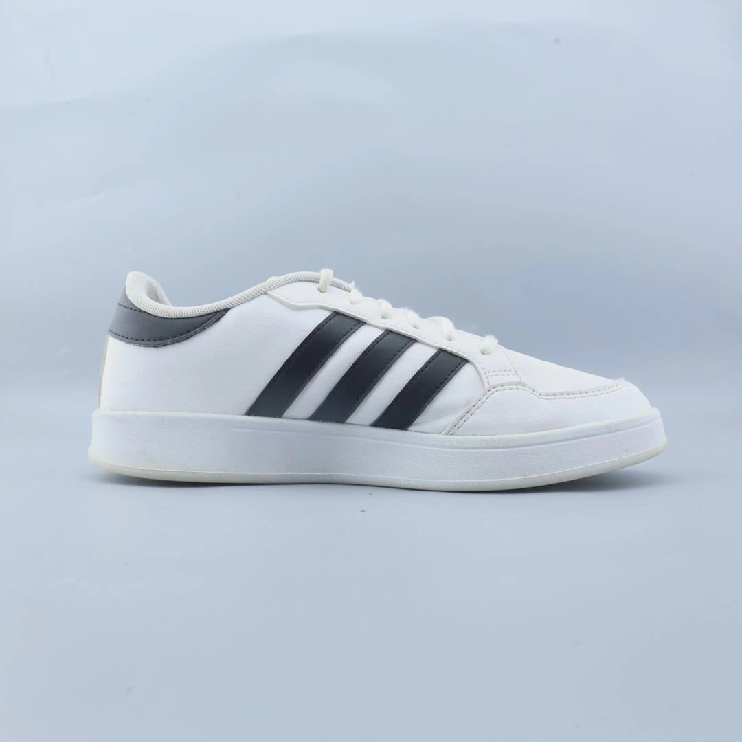ADIDAS BREAKNET Adidas Lightweight Running Shoes for Men