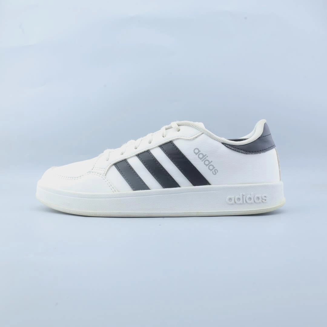 ADIDAS BREAKNET Adidas lightweight run shoes