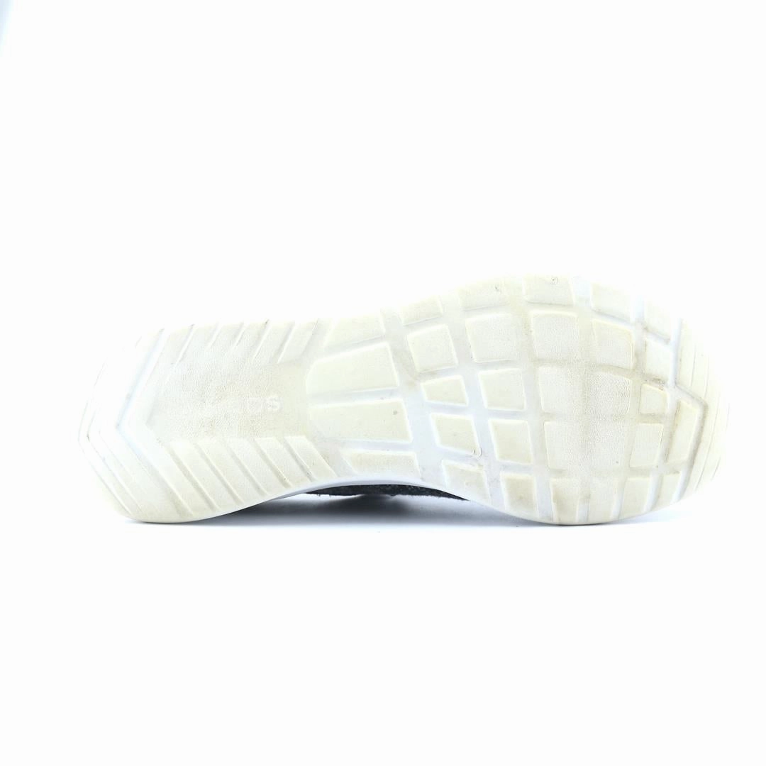 ADIDAS CLOUDFOAM PURE Adidas Lightweight Running Shoes for Men