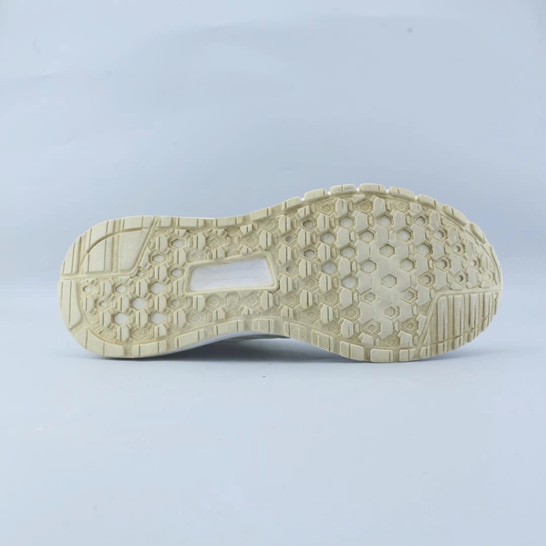ADIDAS ENERGY CLOUD WTC Adidas Running Shoes for Endurance