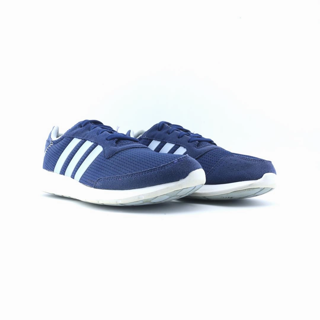 ADIDAS EUC Adidas Running Shoes for Endurance