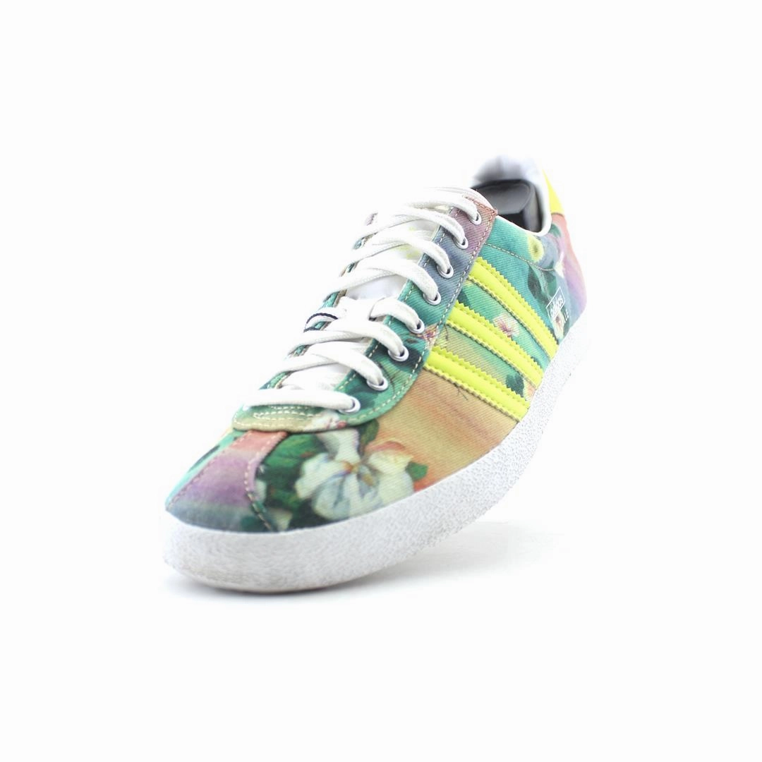 ADIDAS GAZELLE OG WC FARM Adidas Running Shoes for Endurance