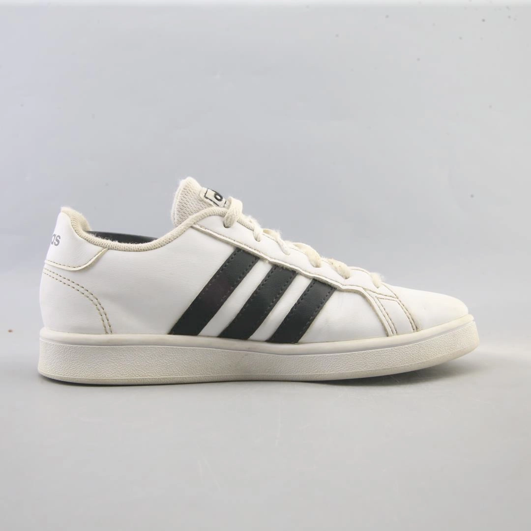 ADIDAS GRAND COURT Adidas Running Shoes for Endurance