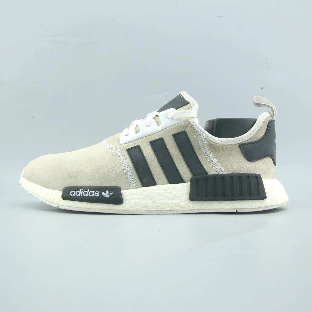 ADIDAS  NMD R1 Adidas performance runners