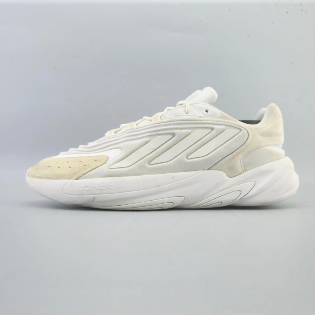 ADIDAS OZELIA Adidas cushioned running sneakers