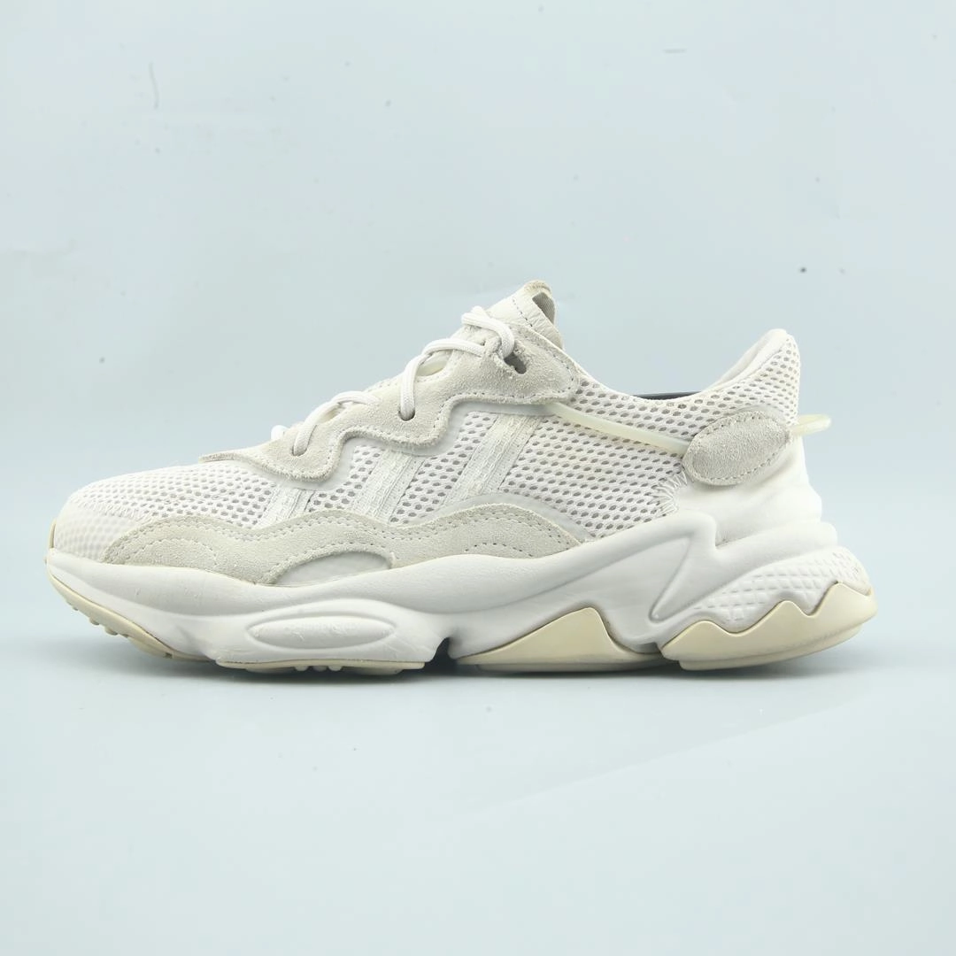 ADIDAS OZWEEGO Adidas cushioned running sneakers