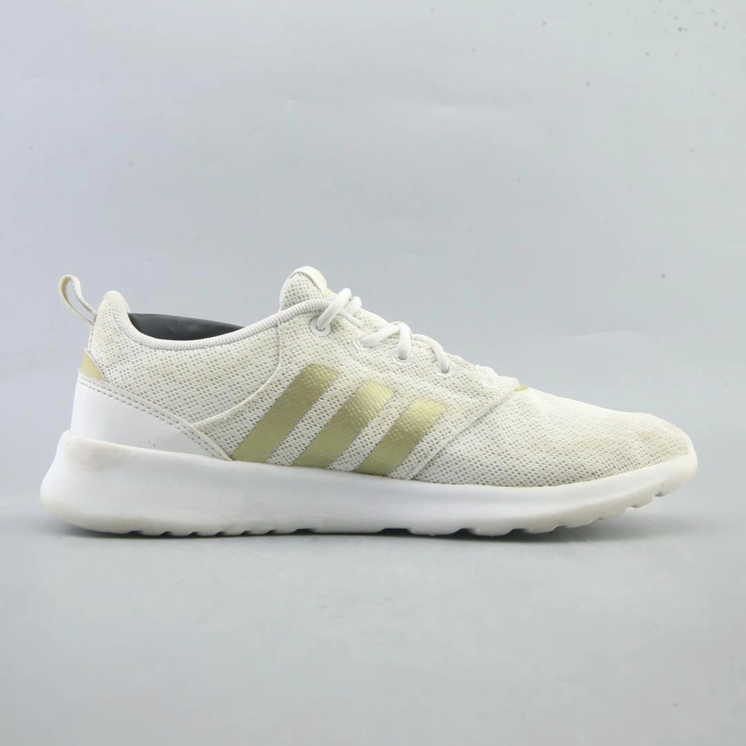 ADIDAS QT RACER 2.0 Top Adidas Running Shoes for Athletes