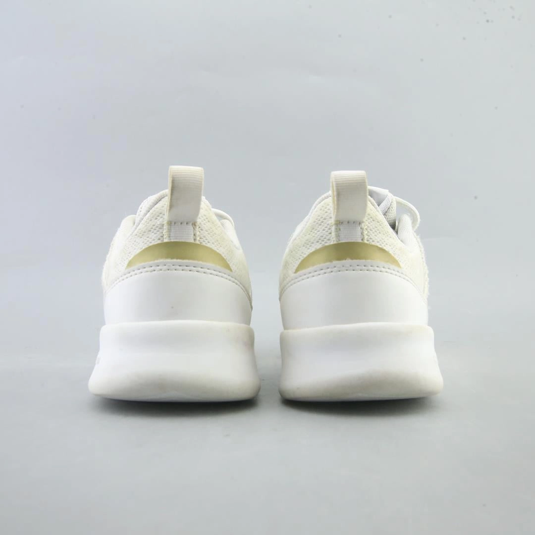 ADIDAS QT RACER 2.0 Top Adidas Running Shoes for Athletes