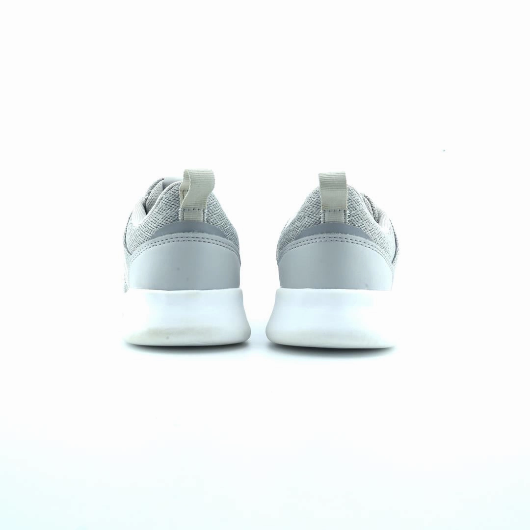 ADIDAS QT RACER 2.0 Top Adidas Running Shoes for Athletes