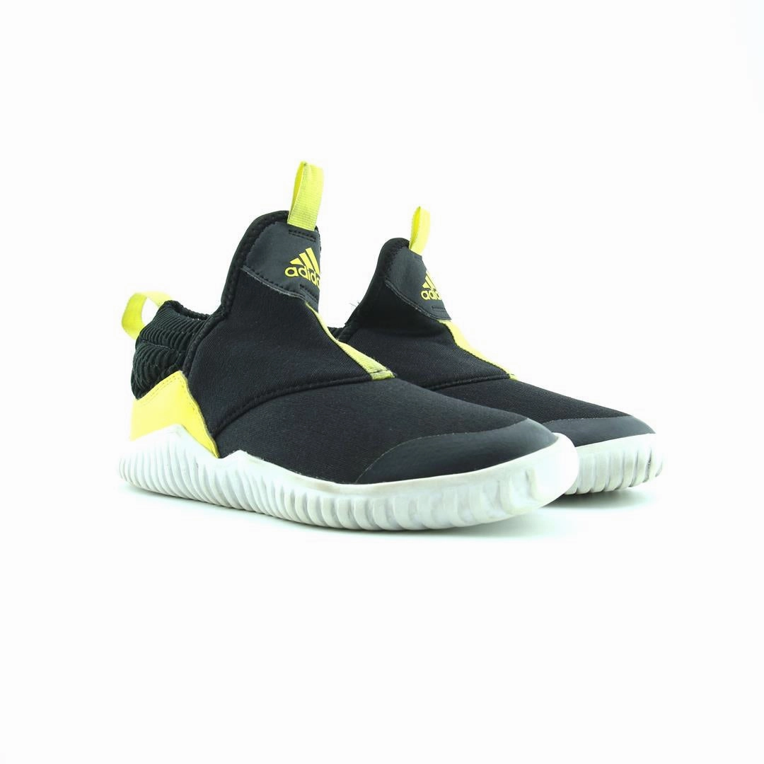ADIDAS RAPIDAZEN J Top Adidas Running Shoes for Athletes