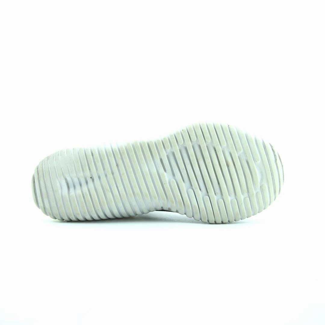 ADIDAS RAPIDAZEN J Top Adidas Running Shoes for Athletes