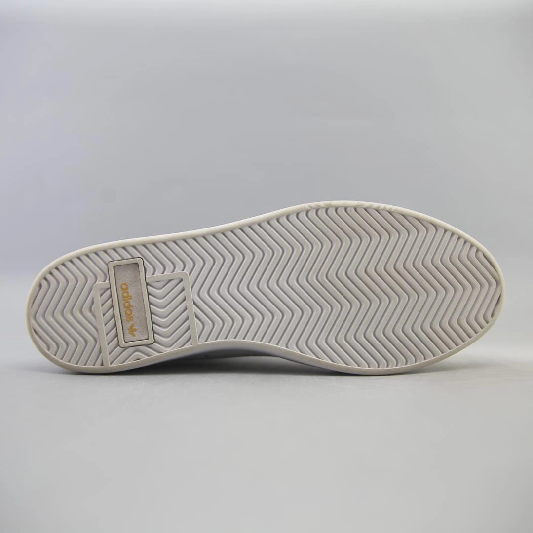 ADIDAS SLEEK MID Top Adidas Running Shoes for Athletes