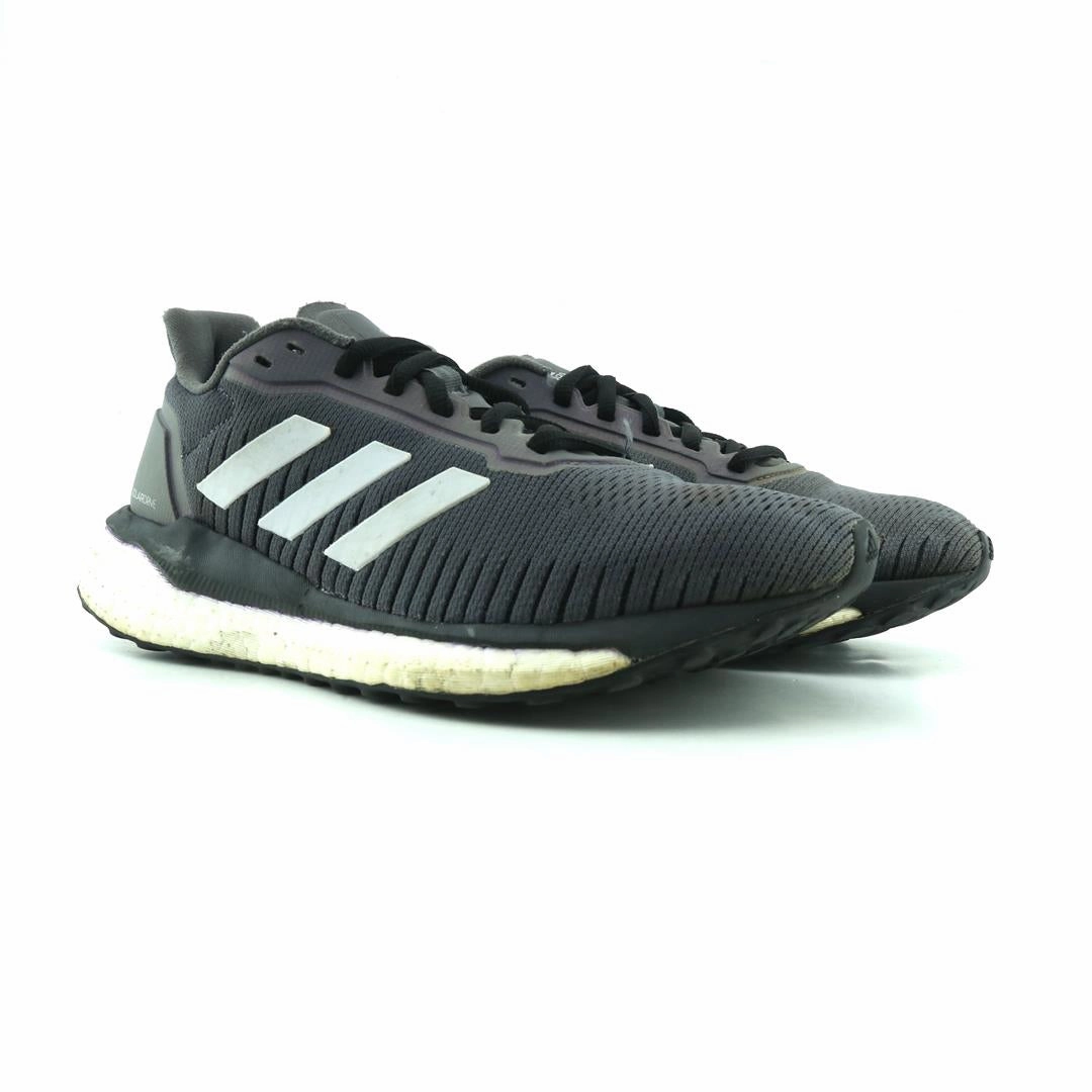 ADIDAS SOLAR DRIVE 19 Top Adidas Running Shoes for Athletes