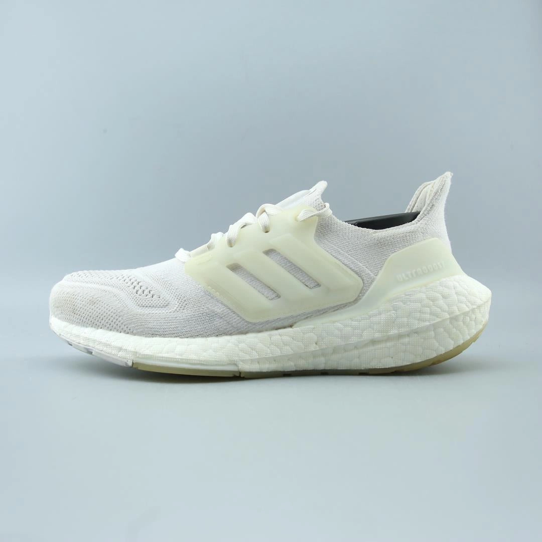 ADIDAS ULTRABOOST 22 Adidas athletic running shoes