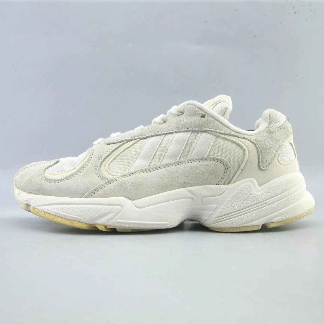 ADIDAS YUNG-1 Adidas athletic running shoes