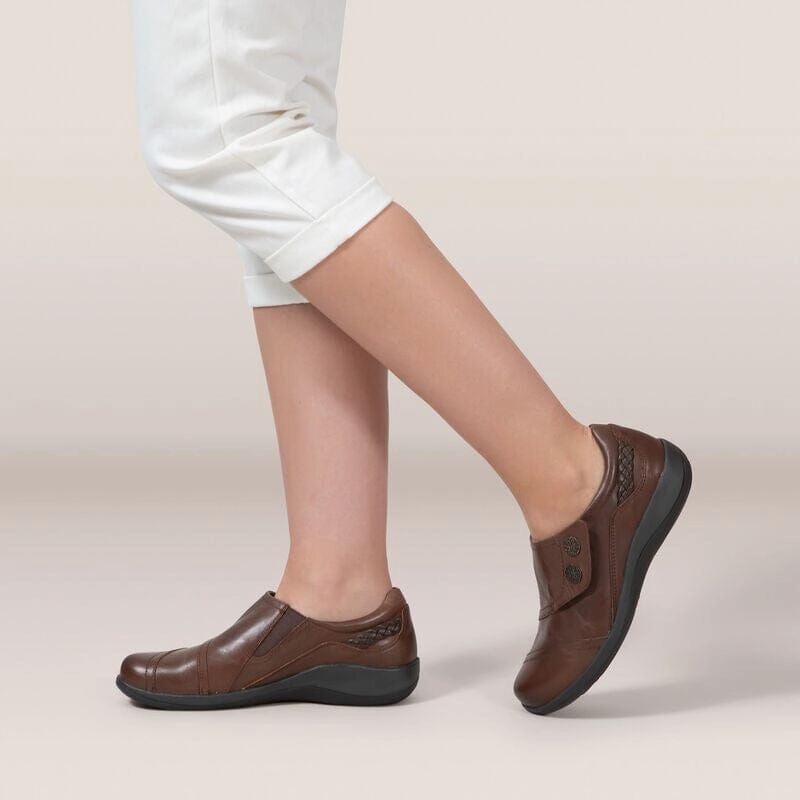 AETREX  KARINA MONK STRAP Aetrex supportive comfort shoes