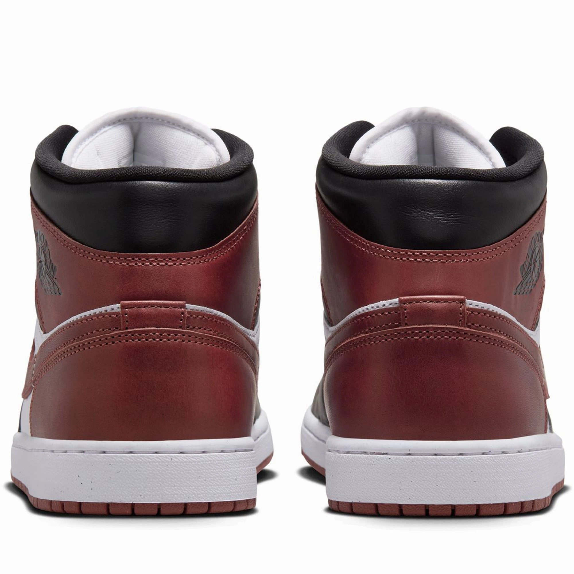 Air Jordan 1 Mid SE - White/Dark Pony Air Jordan Basketball Shoes for Performance