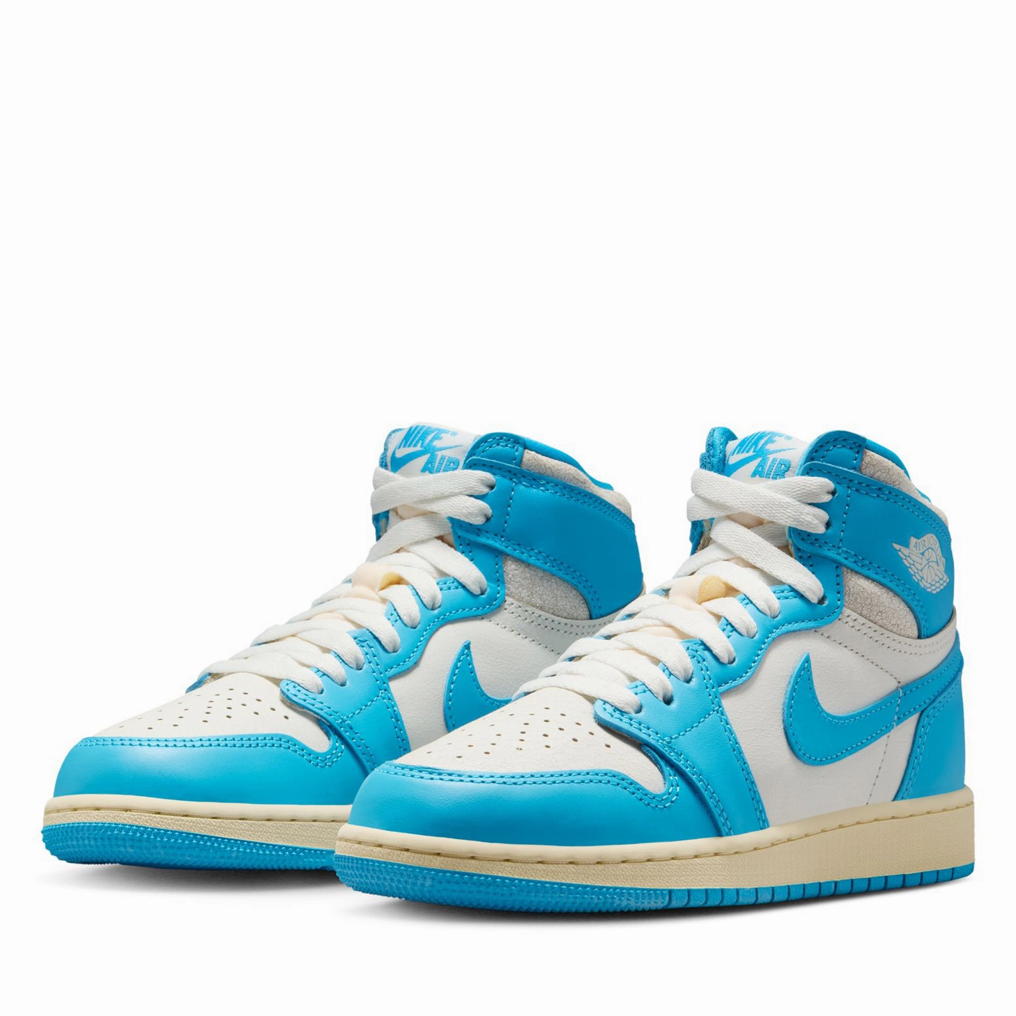 Air Jordan 1 Retro High OG 'UNC Reimagined' (GS) - Dark Powder Blue/Sail Air Jordan Basketball Shoes for Performance