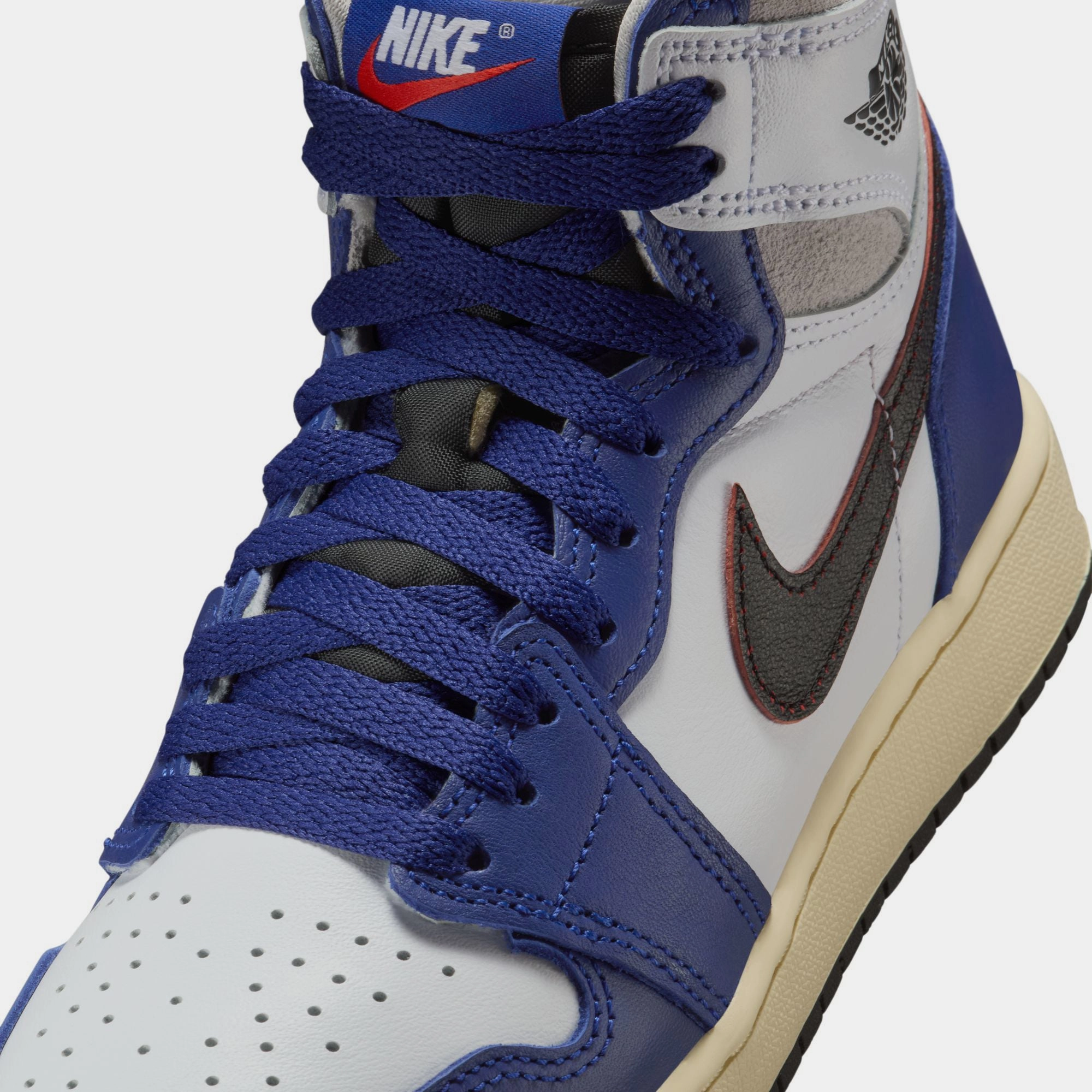 Air Jordan 1 Retro High OG (GS) - White/Deep Royal Blue Air Jordan Basketball Shoes for Performance