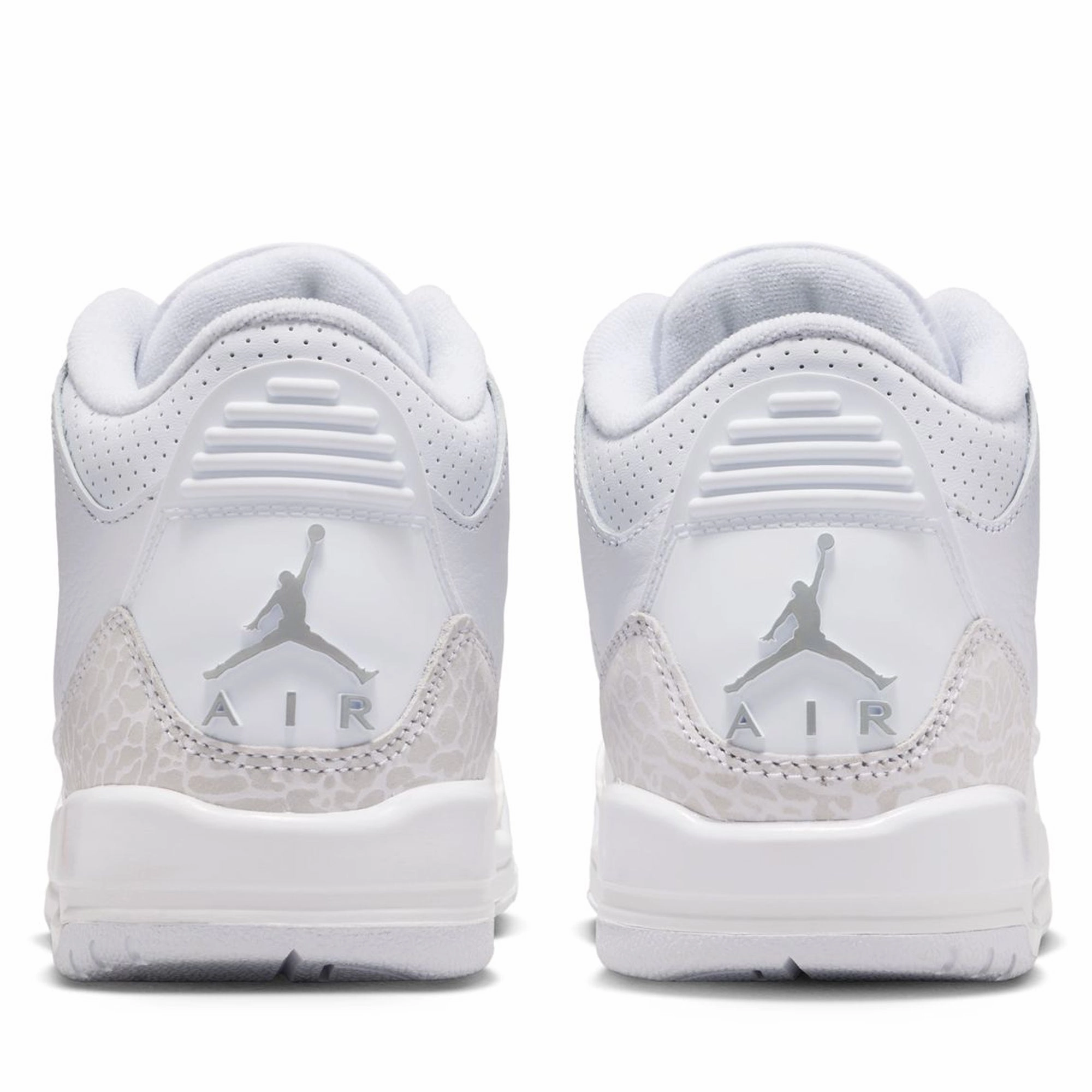 Air Jordan 3 Retro 'Pure Money' (GS) - White/Metallic Silver Air Jordan Basketball Shoes for Performance