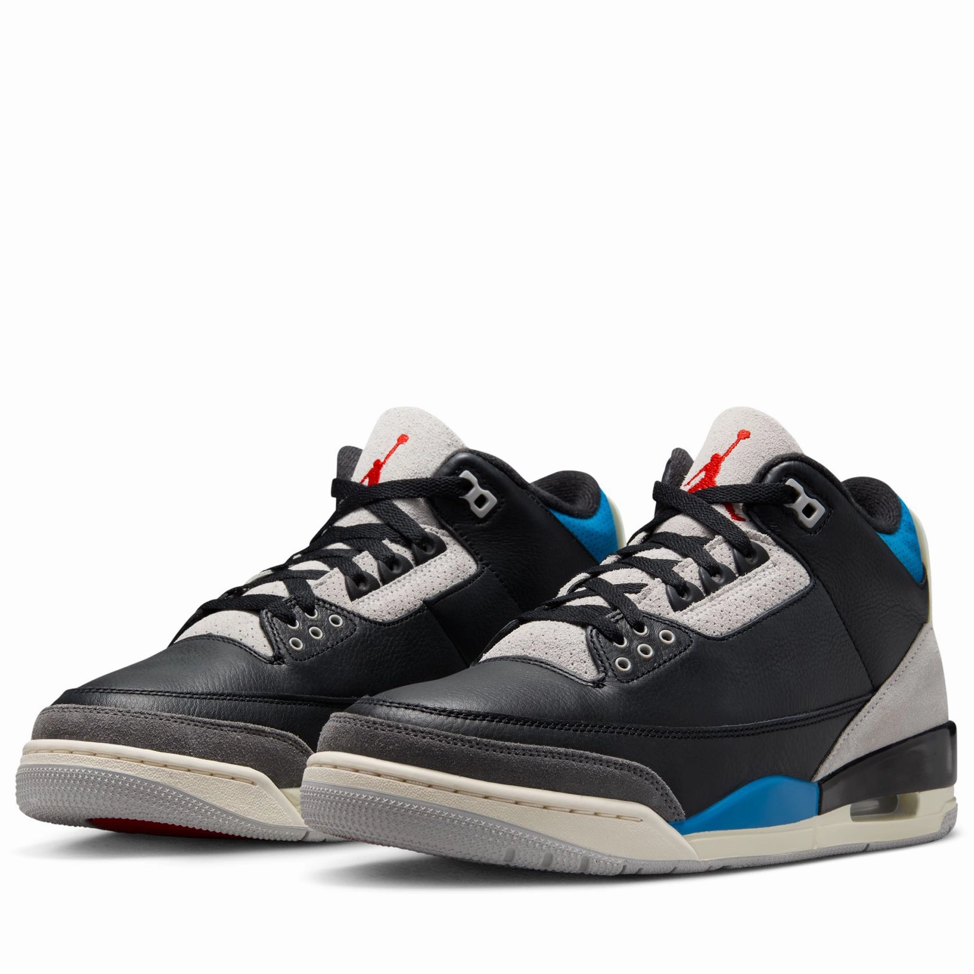 Air Jordan 3 Retro OG 'Rare Air' - Black/Chile Red Air Jordan Basketball Shoes for Performance