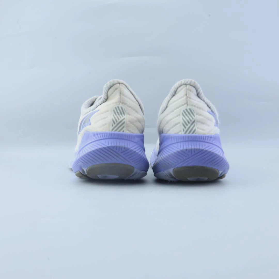ALTRA AFWD EXPERIENCE lightweight athletic shoe look