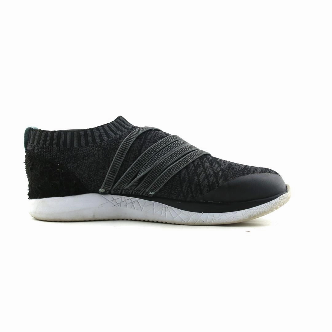 ALTRA DYANI lightweight athletic shoe look