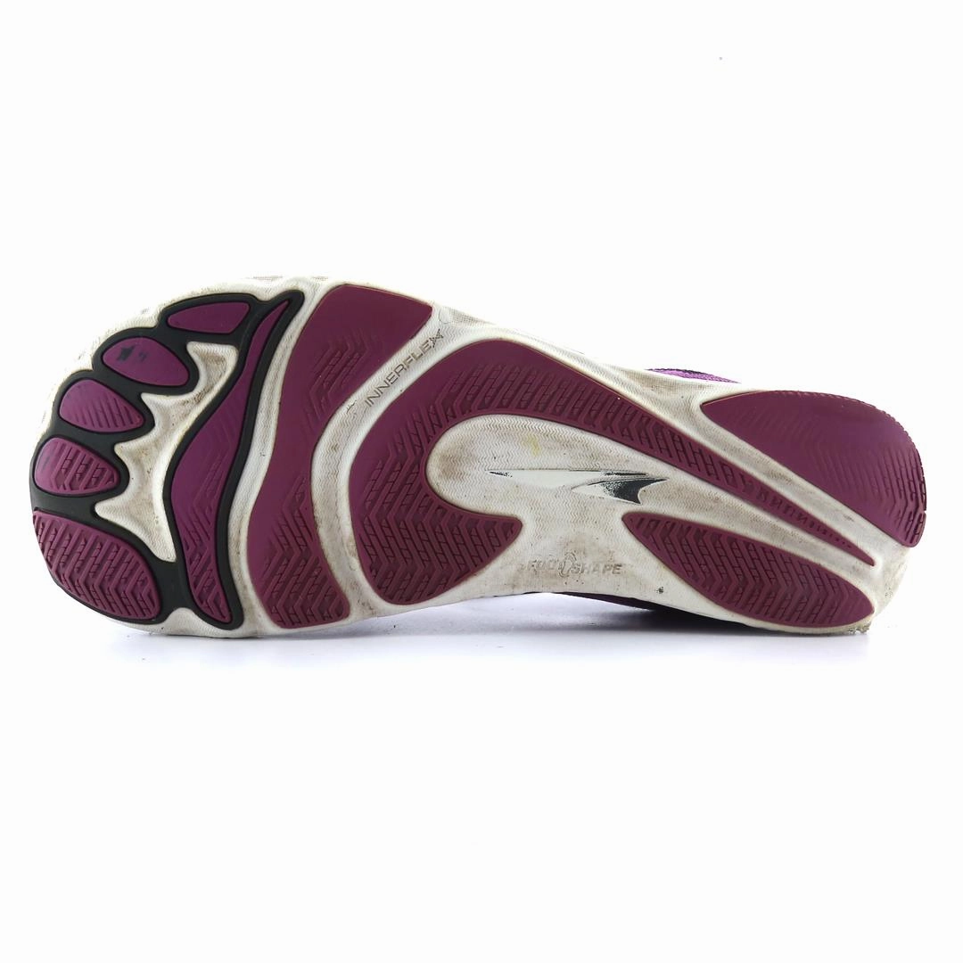 ALTRA ESCALANTE 1.5 lightweight athletic shoe look