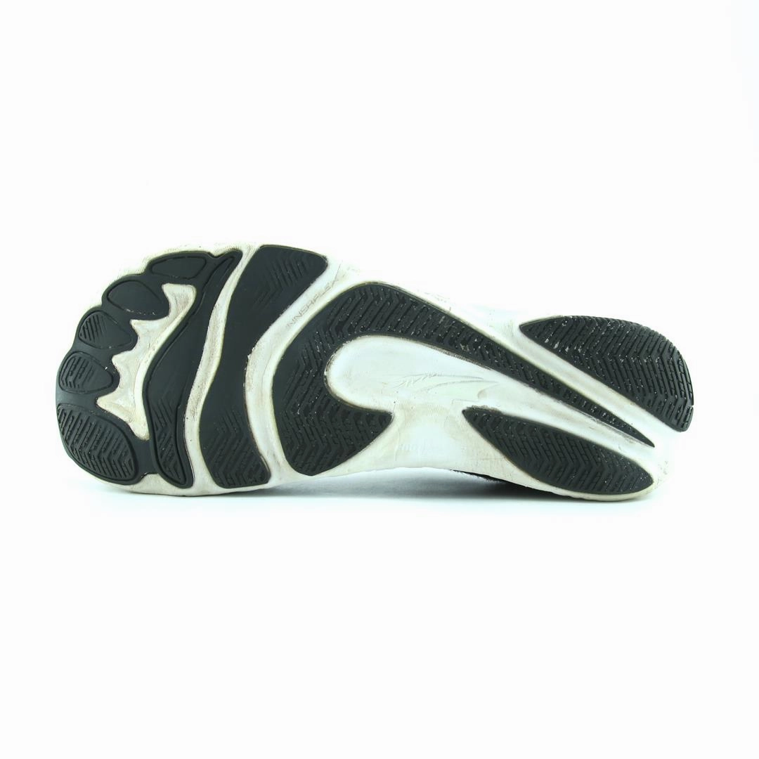 ALTRA ESCALANTE 1.5 lightweight athletic shoe look