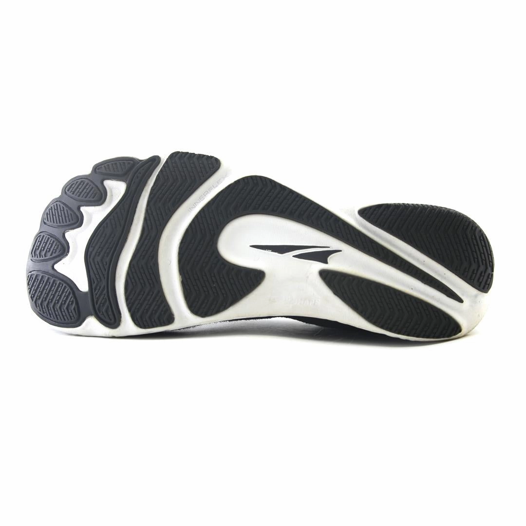 ALTRA ESCALANTE 1.5 lightweight athletic shoe look