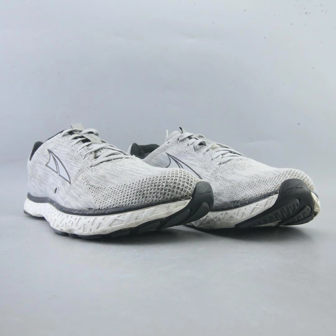 ALTRA ESCALANTE 1 lightweight athletic shoe look