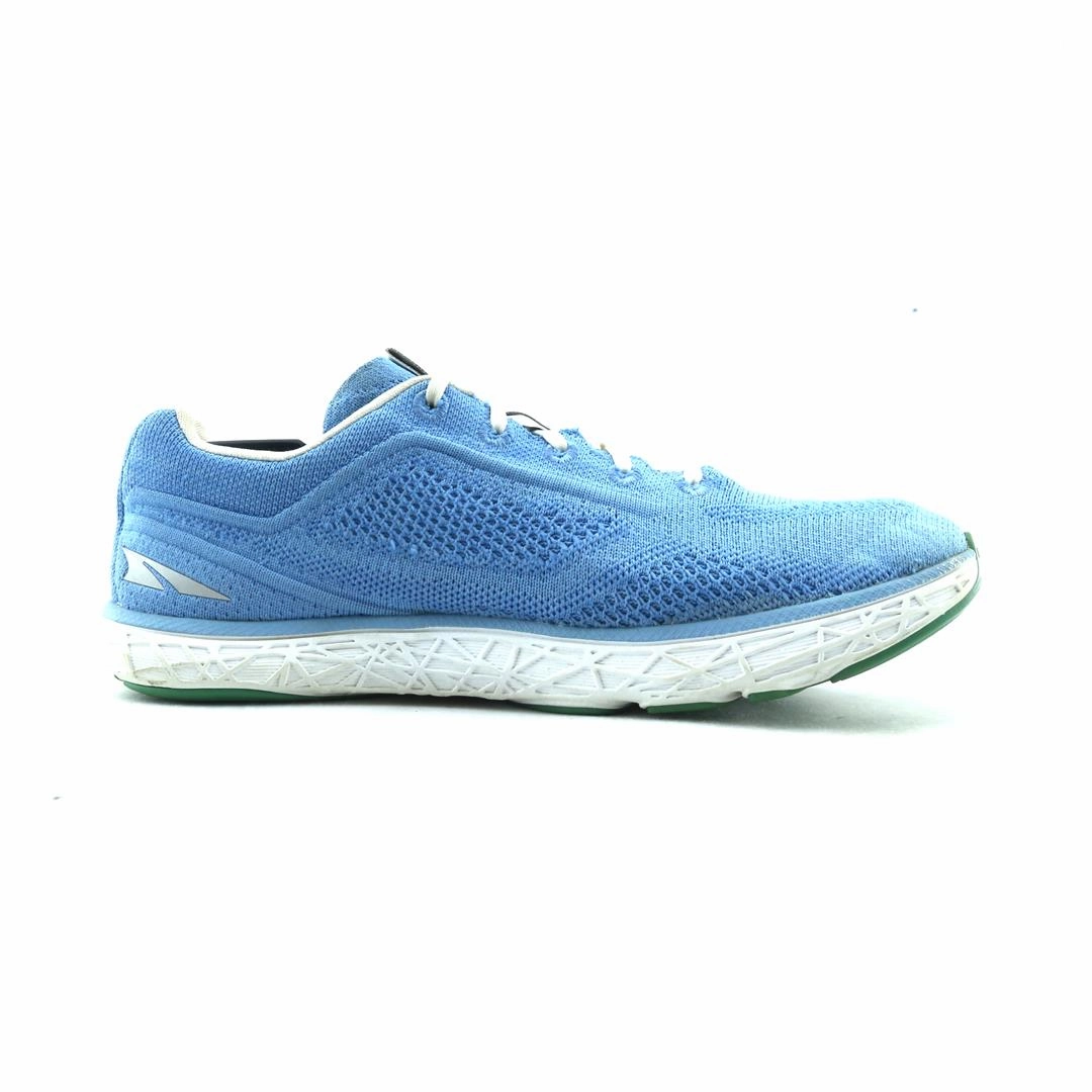 ALTRA ESCALANTE 2.5 lightweight athletic shoe look