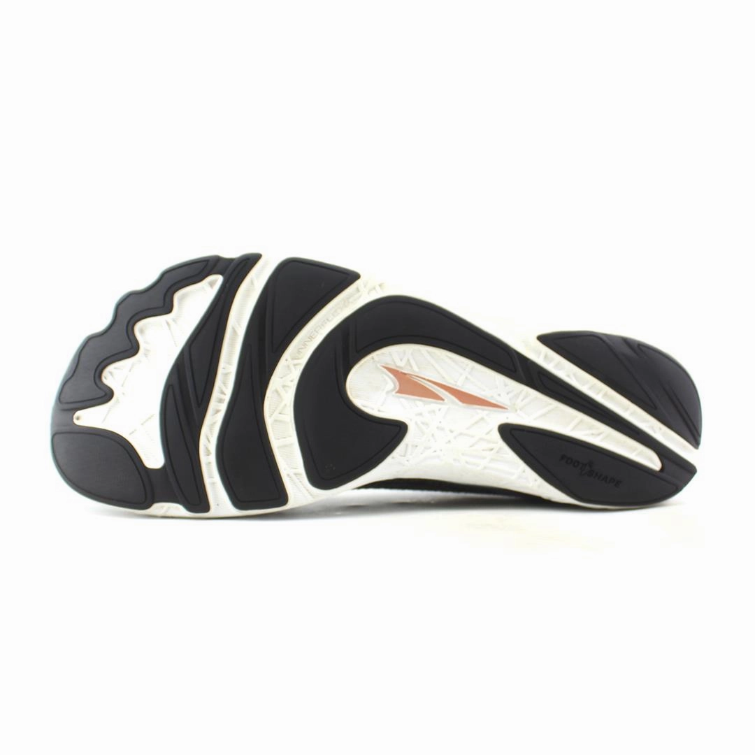 ALTRA  ESCALANTE 2.5 lightweight athletic shoe look