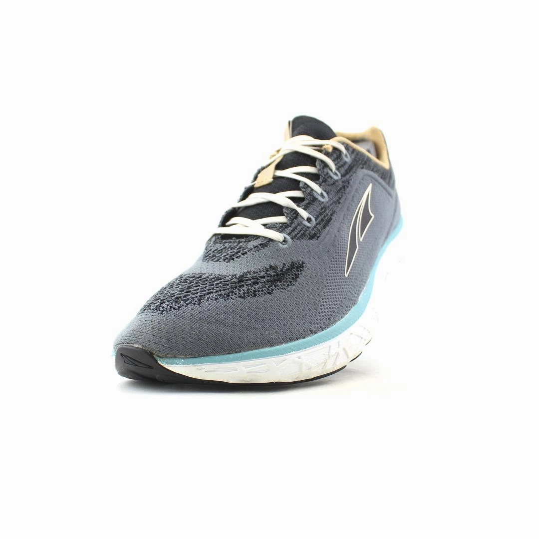 ALTRA  ESCALANTE 2.5 lightweight athletic shoe look