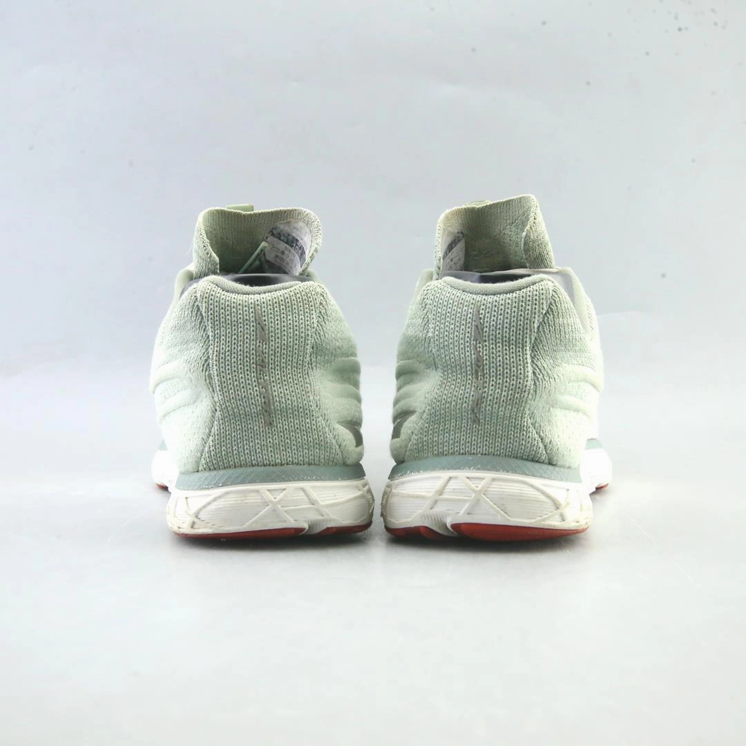 ALTRA ESCALANTE 2 lightweight athletic shoe look