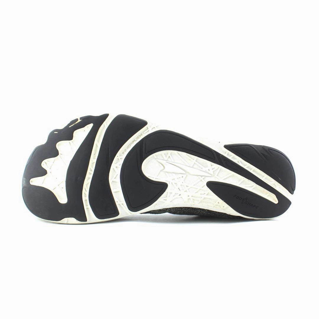 ALTRA ESCALANTE 2 lightweight athletic shoe look