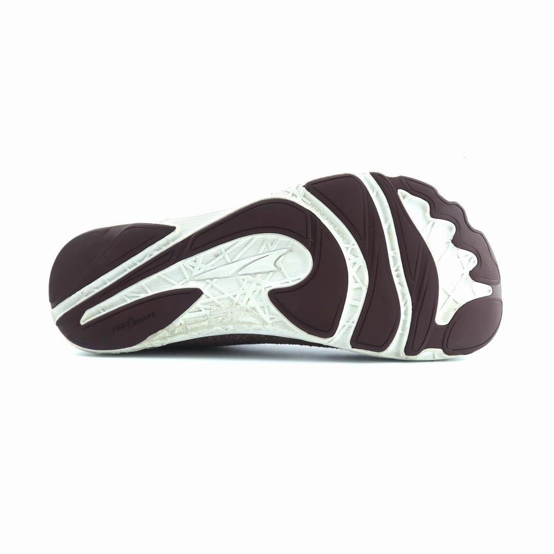 ALTRA ESCALANTE 2 lightweight athletic shoe look