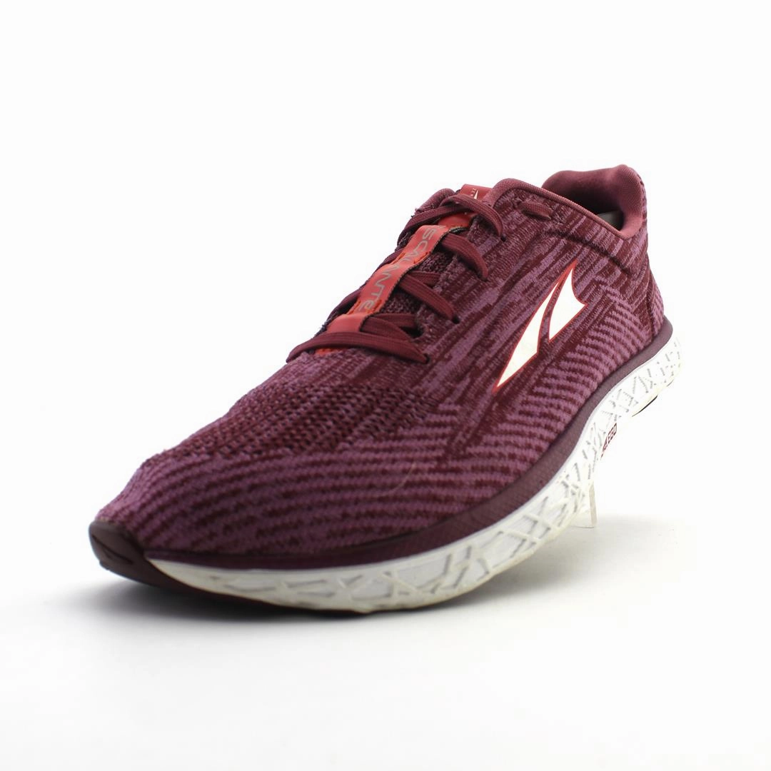 ALTRA ESCALANTE 2 lightweight athletic shoe look