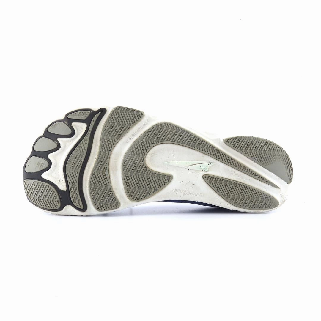 ALTRA ESCALANTE 2 lightweight athletic shoe look