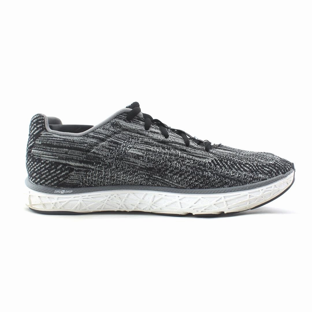 ALTRA ESCALANTE 2 lightweight athletic shoe look