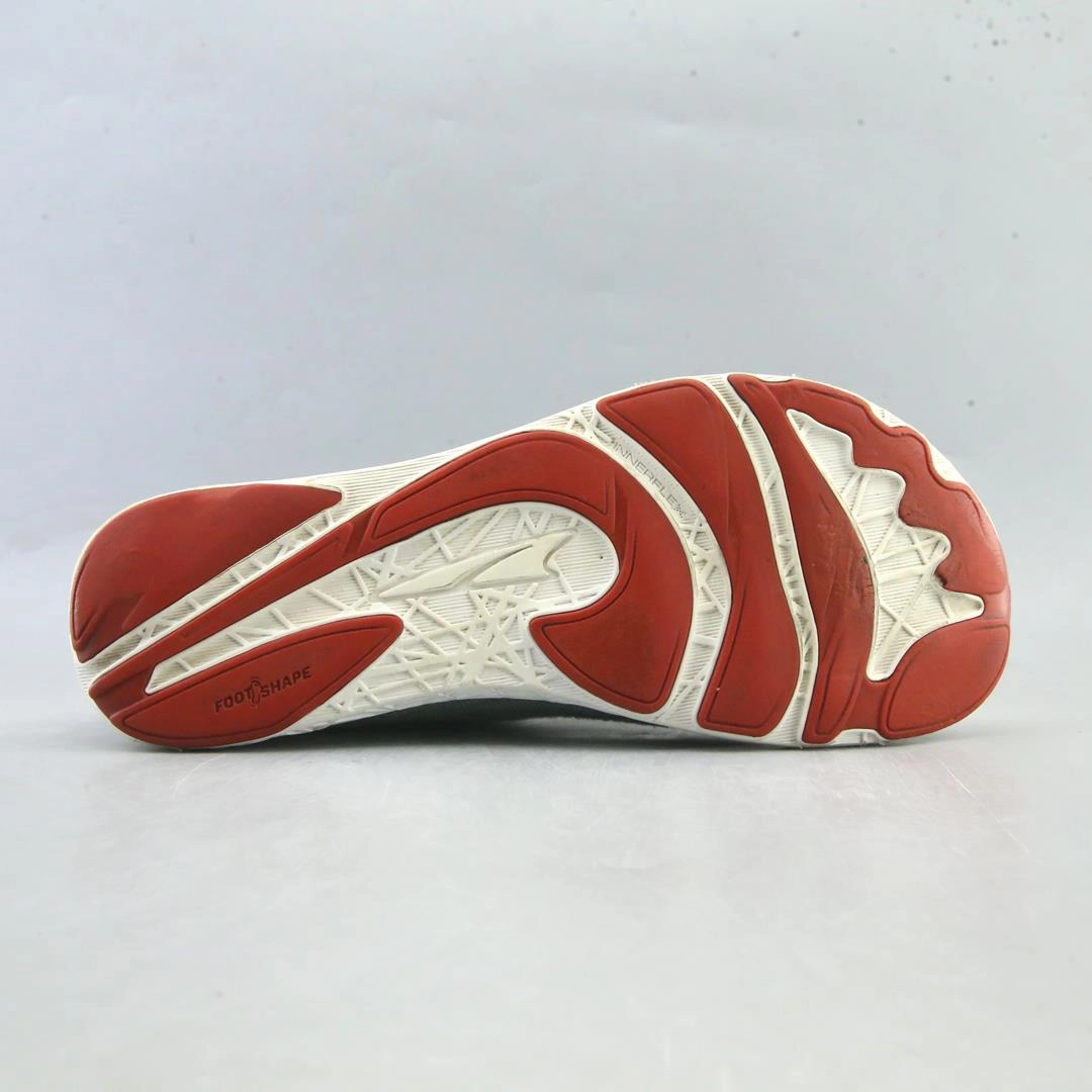 ALTRA ESCALANTE 2 lightweight athletic shoe look