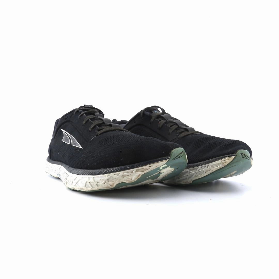 ALTRA ESCALANTE 2 lightweight athletic shoe look
