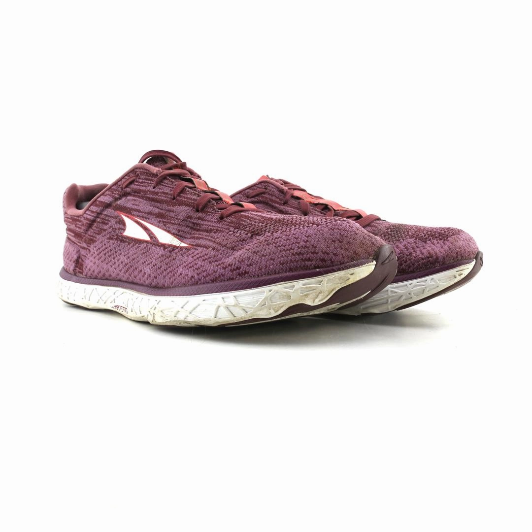 ALTRA ESCALANTE 2 lightweight athletic shoe look