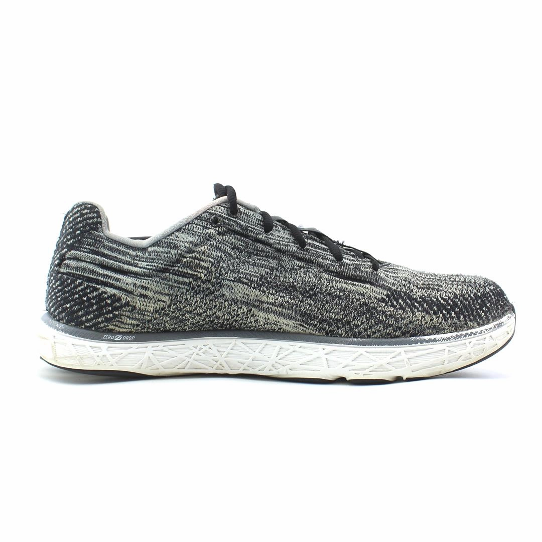 ALTRA ESCALANTE 2 lightweight athletic shoe look