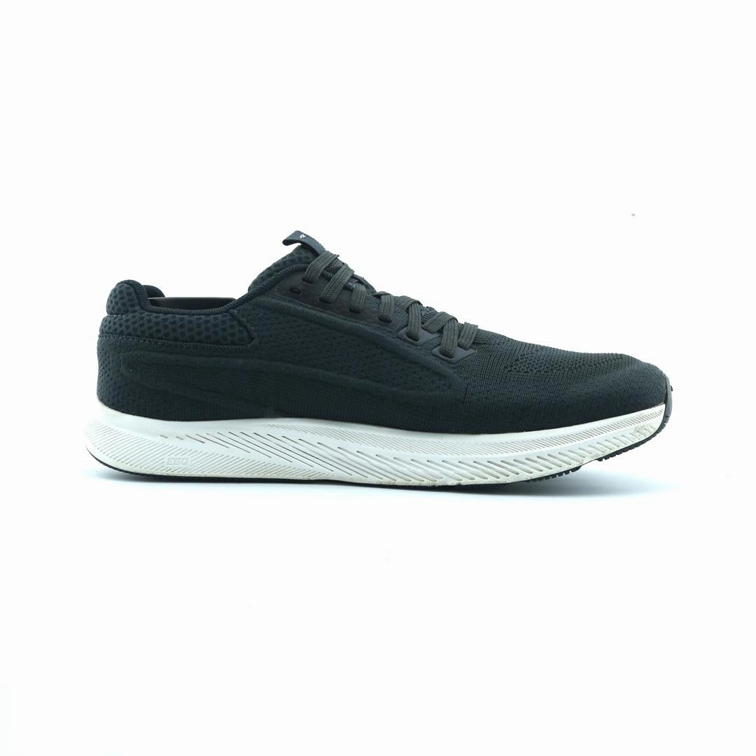 ALTRA ESCALANTE 3 lightweight athletic shoe look