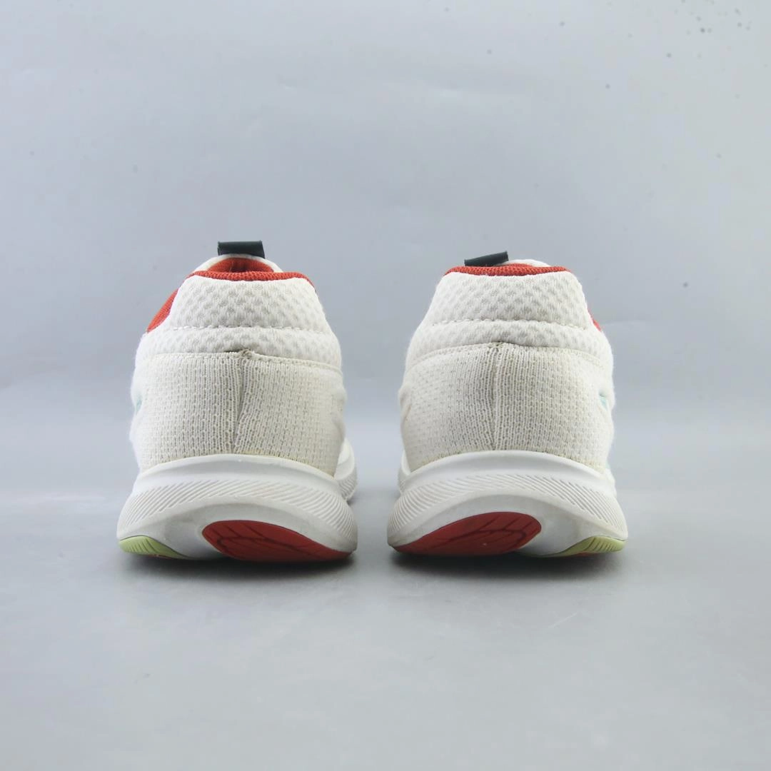 ALTRA ESCALANTE 3 lightweight athletic shoe look
