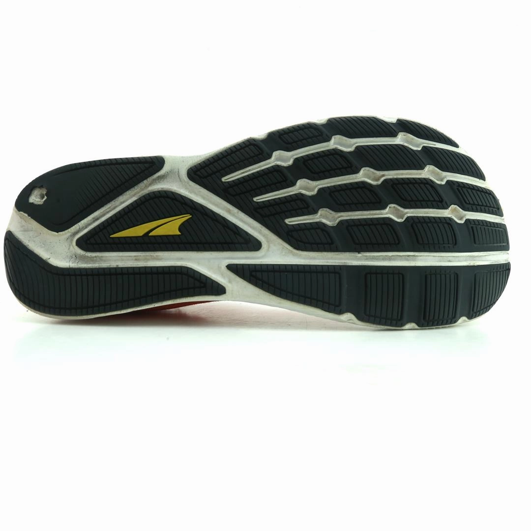 ALTRA ESCALANTE 3 lightweight athletic shoe look
