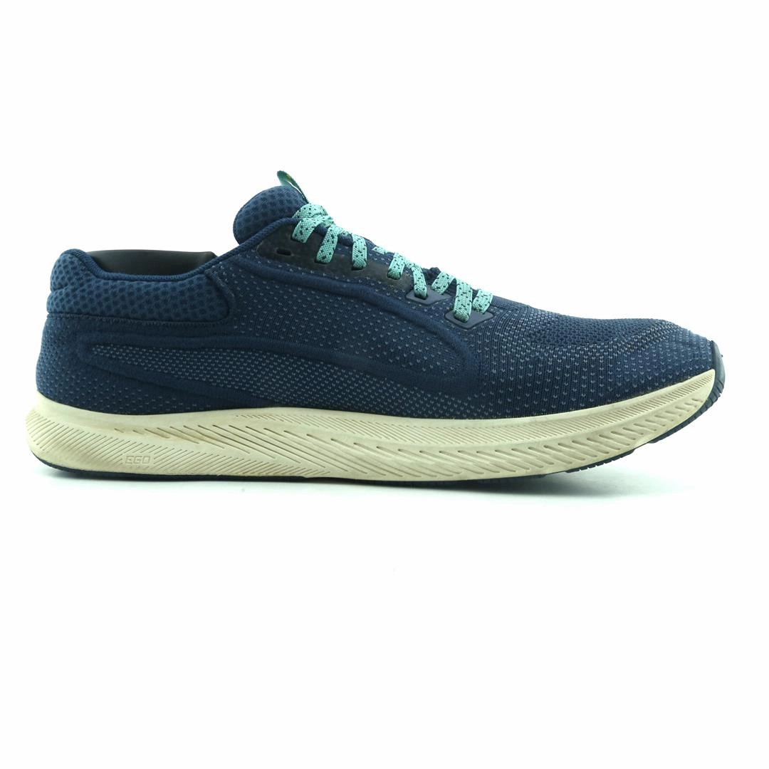 ALTRA ESCALANTE 3 lightweight athletic shoe look